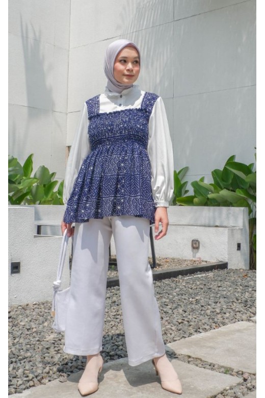 Sinom Anindita Blouse